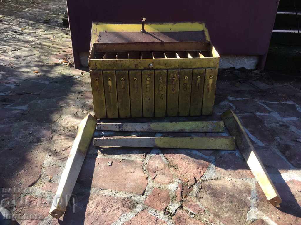 OLD RURAL GROUP MAILBOX TIN ANTIQUE - 6 OLD RURAL GROUP MAILBOX TIN ANTIQUE - 6