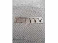 Umeraș vechi pentru tacâmuri, prosoape