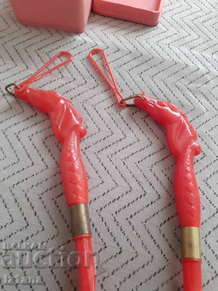 Old shoe accessories, Shoehorn, Brush - 5 Old shoe accessories, Shoehorn, Brush - 5