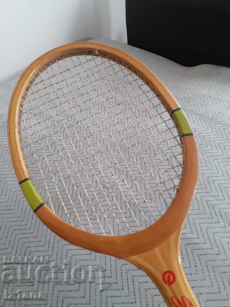 Delivery of Old racket, tennis racket Ekstra Delivery of Old racket, tennis racket Ekstra