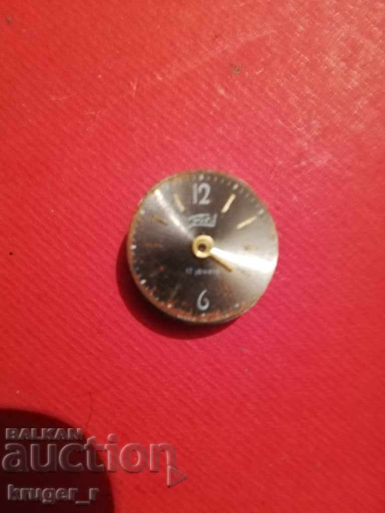 ZARYA ceas de damă mașină de scris cu preț € 1.02 | 1.99 BGN