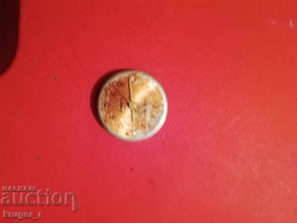 Машинка от дамски часовник З с цена € 1.02 | 1.99 лв.