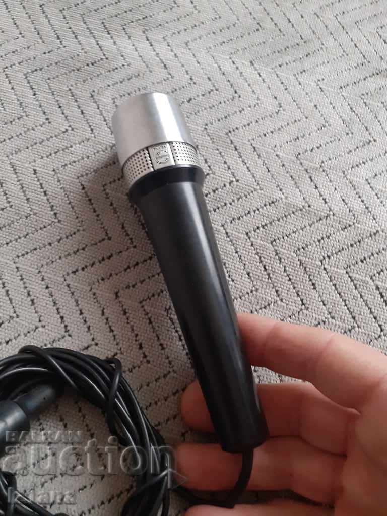 Old PHILIPS microphone with price 20.00 BGN | € 10.23 Old PHILIPS microphone with price 20.00 BGN | € 10.23
