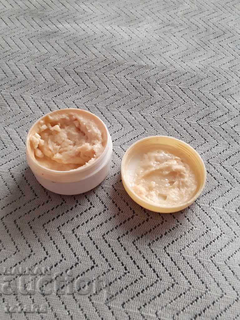 Delivery of Old Miella cream by Alain Mack