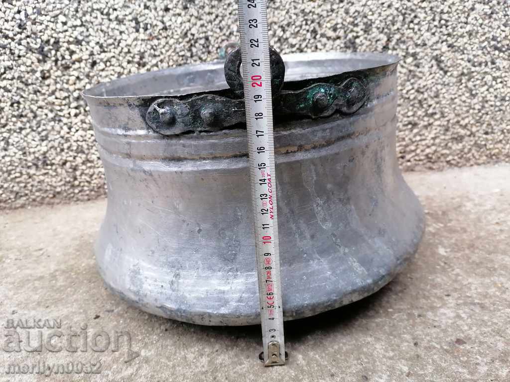 Delivery of Tinned cauldron, copper coin, copper coin, copper vessel Delivery of Tinned cauldron, copper coin, copper coin, copper vessel