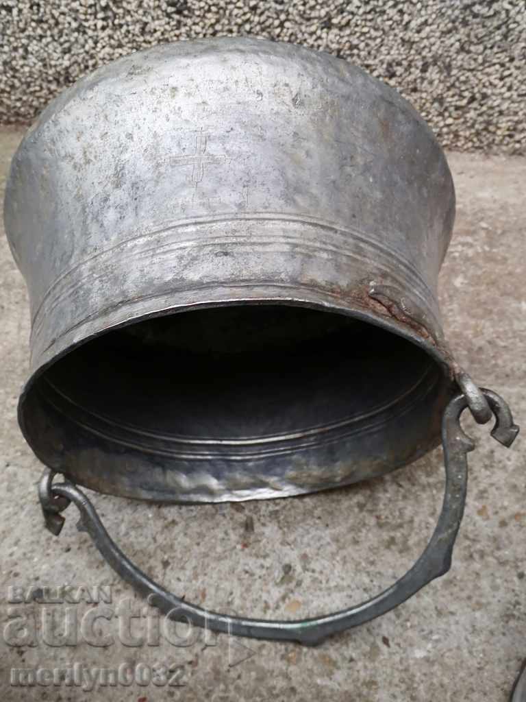 Cazan conservat, monedă de cupru, monedă de cupru, vas de cupru cu preț € 68.99 | 134.93 BGN
