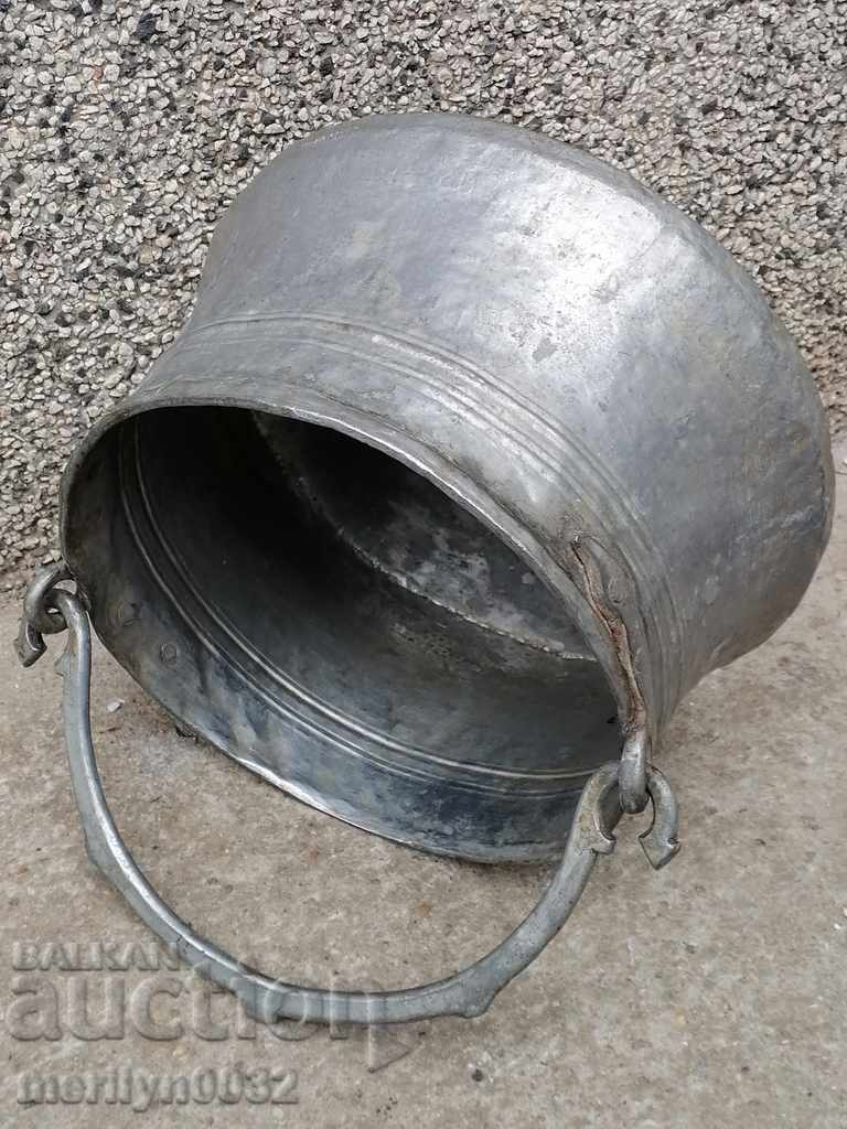 Cazan conservat, monedă de cupru, monedă de cupru, vas de cupru - 5