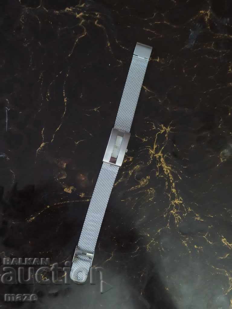 Delivery of LADY HANDMADE - QUARTZ Delivery of LADY HANDMADE - QUARTZ