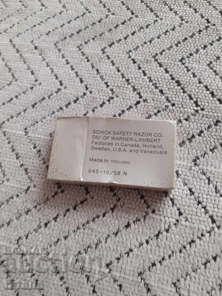 Old shaving blades SCHICK with price 25.00 BGN | € 12.78 Old shaving blades SCHICK with price 25.00 BGN | € 12.78