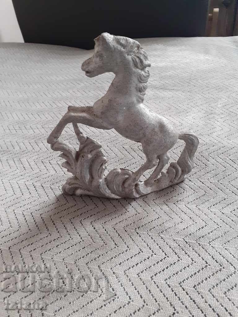 Old aluminum casting Horse, Horse - 5