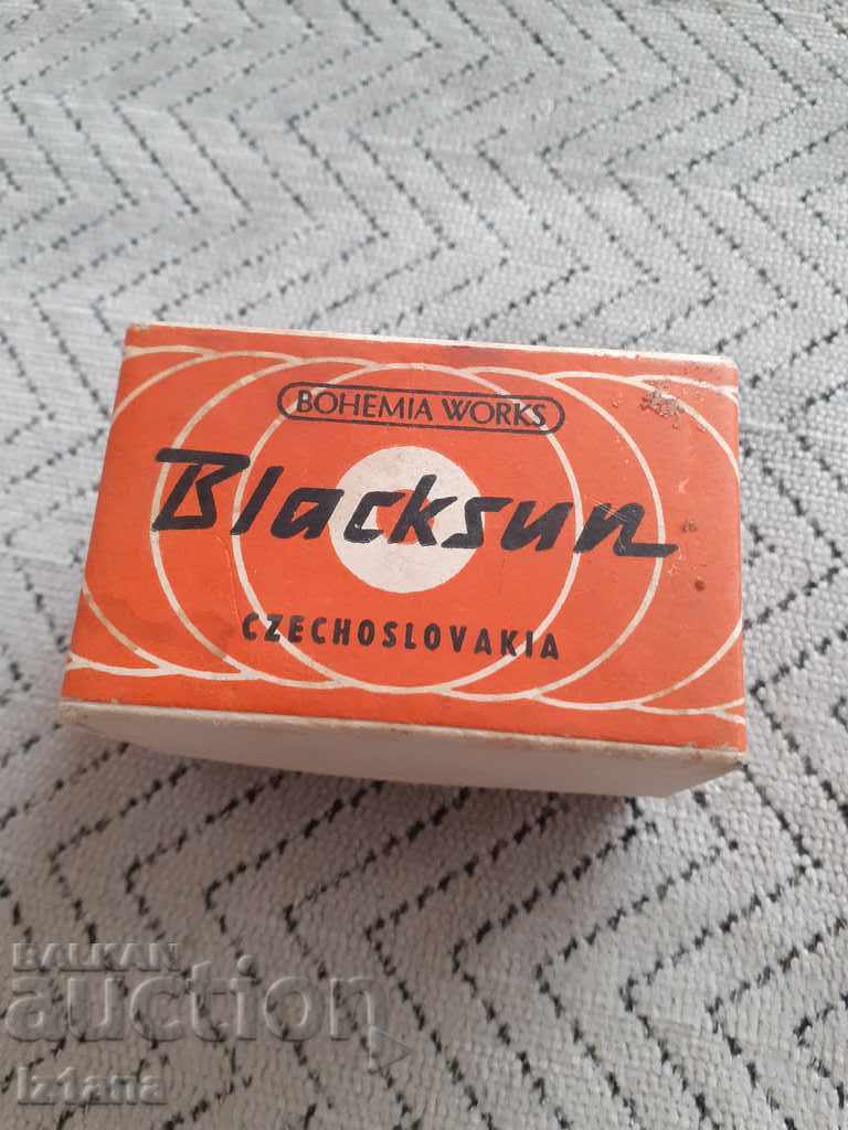 Old box Blecksun, Bohemia works with price 5.00 BGN | € 2.56 Old box Blecksun, Bohemia works with price 5.00 BGN | € 2.56