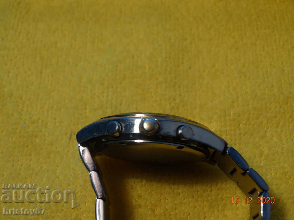 Delivery of casio watch Delivery of casio watch