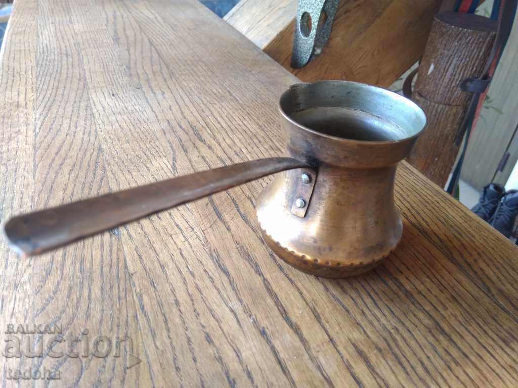 СТАРО АНТИКВАРНО ДЖЕЗВЕ – ПЕРФЕКТНО !!! с цена 10.00 лв. | € 5.11 СТАРО АНТИКВАРНО ДЖЕЗВЕ – ПЕРФЕКТНО !!! с цена 10.00 лв. | € 5.11