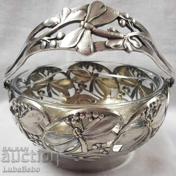 Coș placat cu argint cu sticlă WMF - ART Nouveau cu preț 750.00 BGN | € 383.47