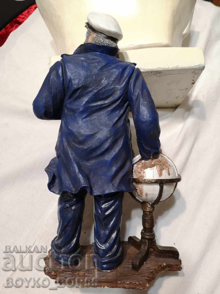 Unique Large Figure of an Old Sea Captain - 5 Unique Large Figure of an Old Sea Captain - 5