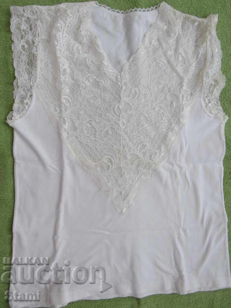 White women's sleeveless corsage with exquisite lace, new, size M