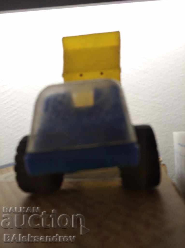 Auction Old truck Auction Old truck