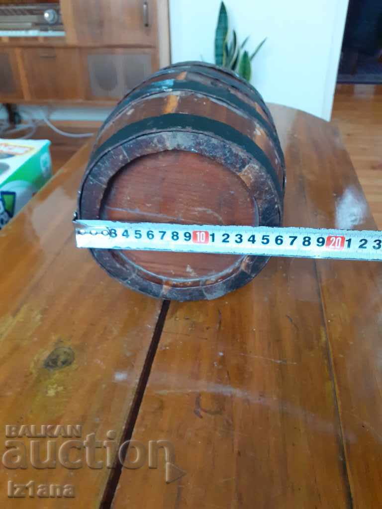 Delivery of An old barrel Delivery of An old barrel