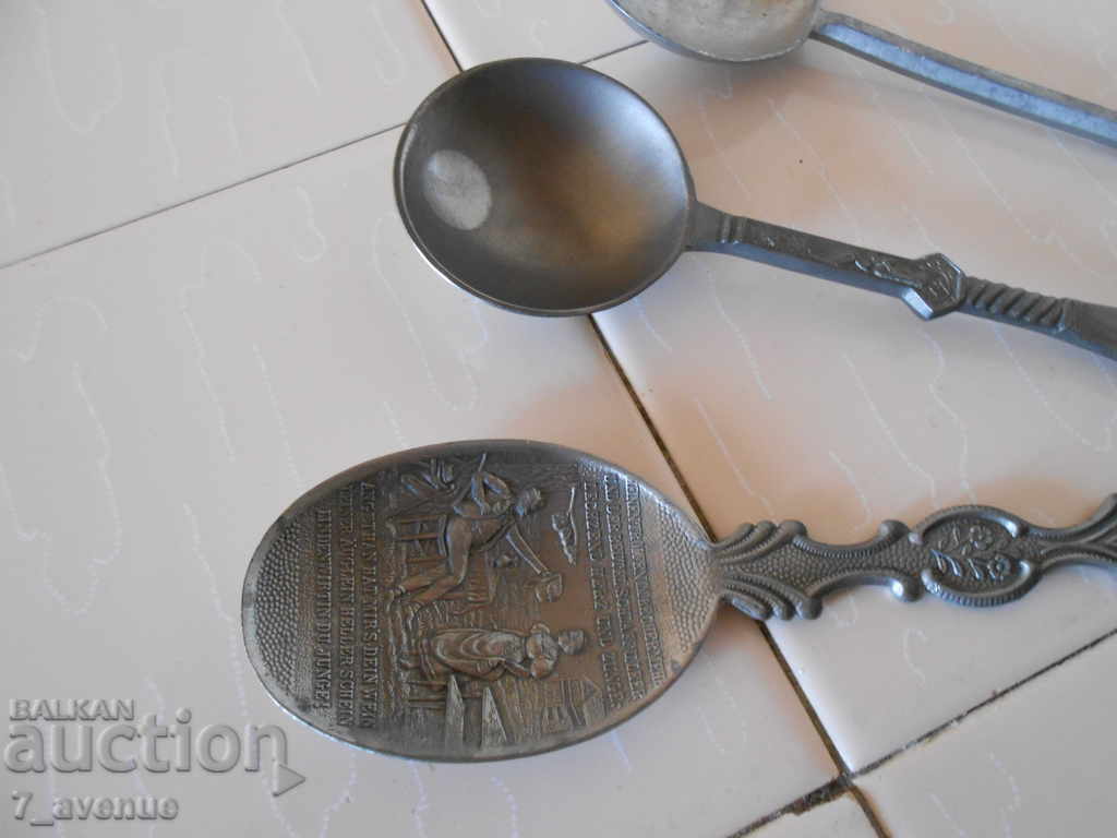 πολύ παλιά συλλεκτικά όργανα Γερμανία, 3 κομμάτια με τιμή 69.00 BGN | € 35.28 πολύ παλιά συλλεκτικά όργανα Γερμανία, 3 κομμάτια με τιμή 69.00 BGN | € 35.28