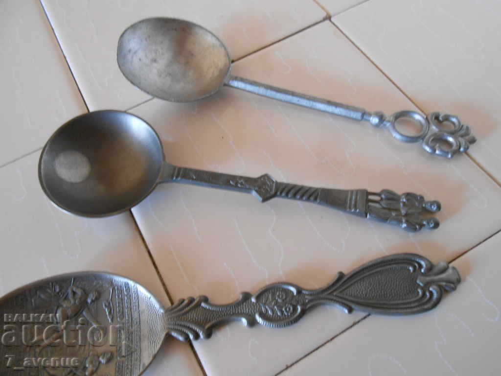 Δημοπρασία πολύ παλιά συλλεκτικά όργανα Γερμανία, 3 κομμάτια Δημοπρασία πολύ παλιά συλλεκτικά όργανα Γερμανία, 3 κομμάτια