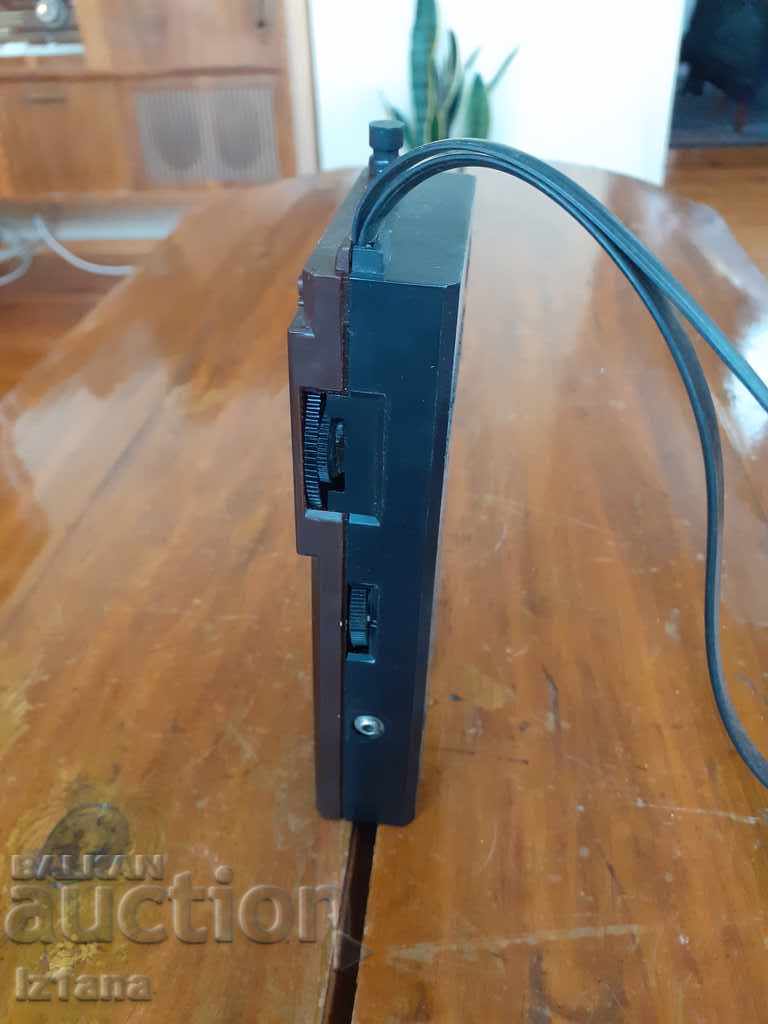 Livrarea Radio vechi, radio Olympic 402