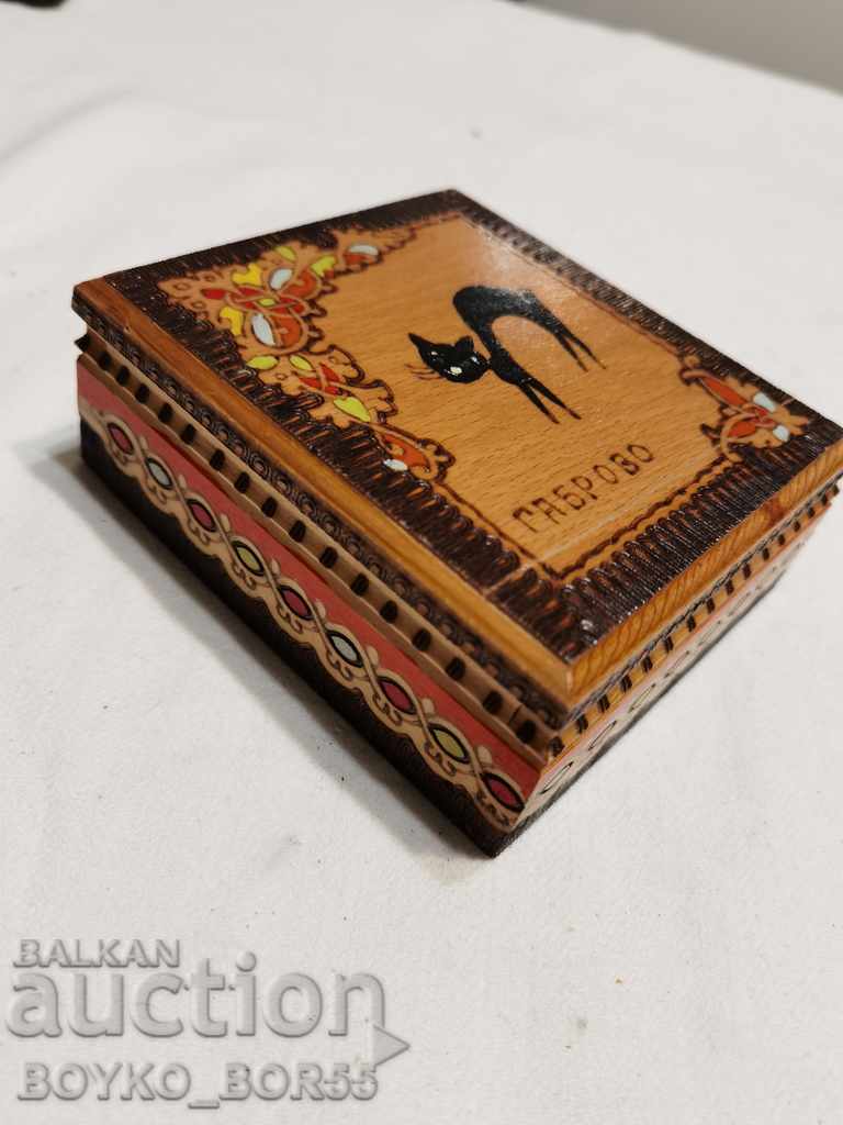 Auction Cigarette box Gabrovo Auction Cigarette box Gabrovo