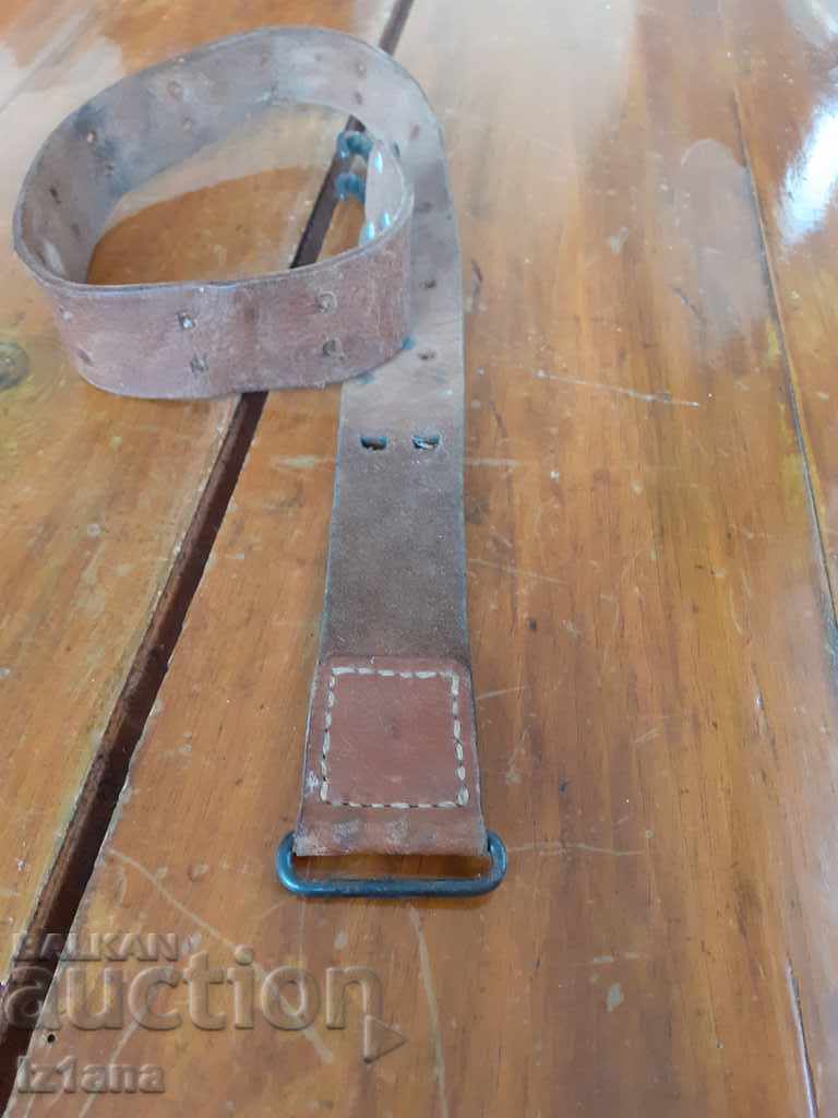 Delivery of Old leather strap Delivery of Old leather strap