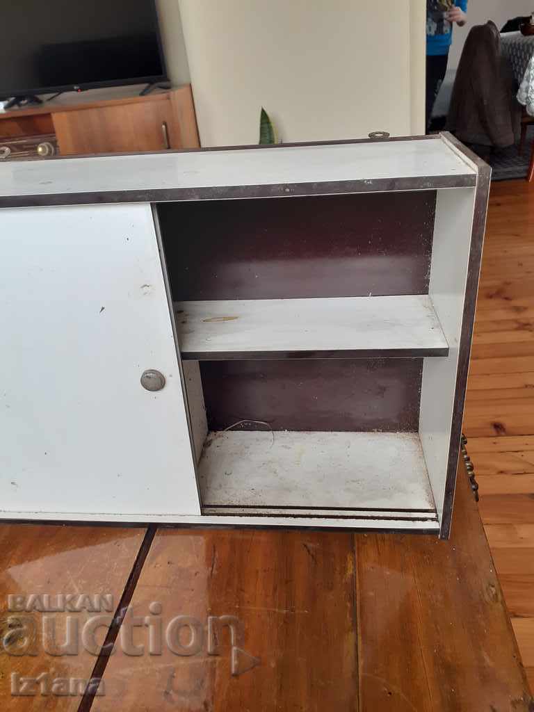 An old medicine kit - 6 An old medicine kit - 6