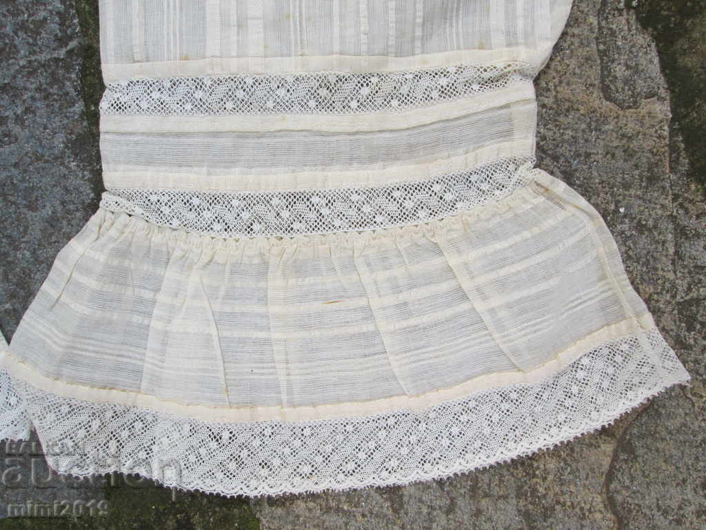 Auction 19th century silk kenar chaise for wedding -sleeves and scarf Auction 19th century silk kenar chaise for wedding -sleeves and scarf