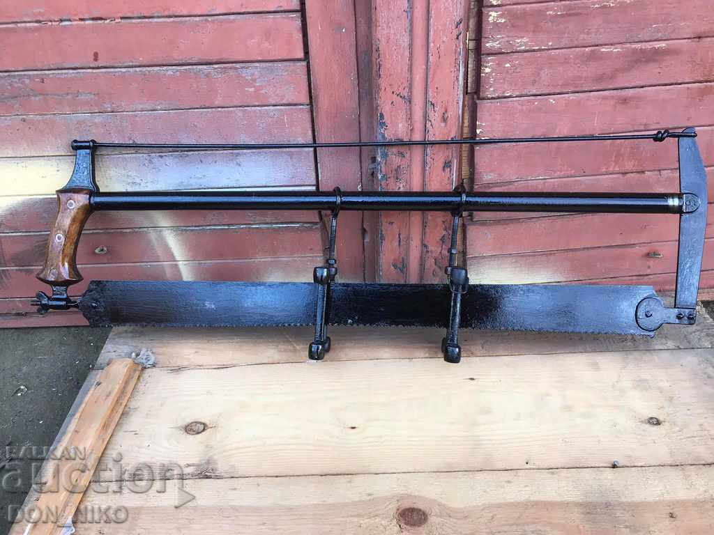 Auction  Old hacksaw