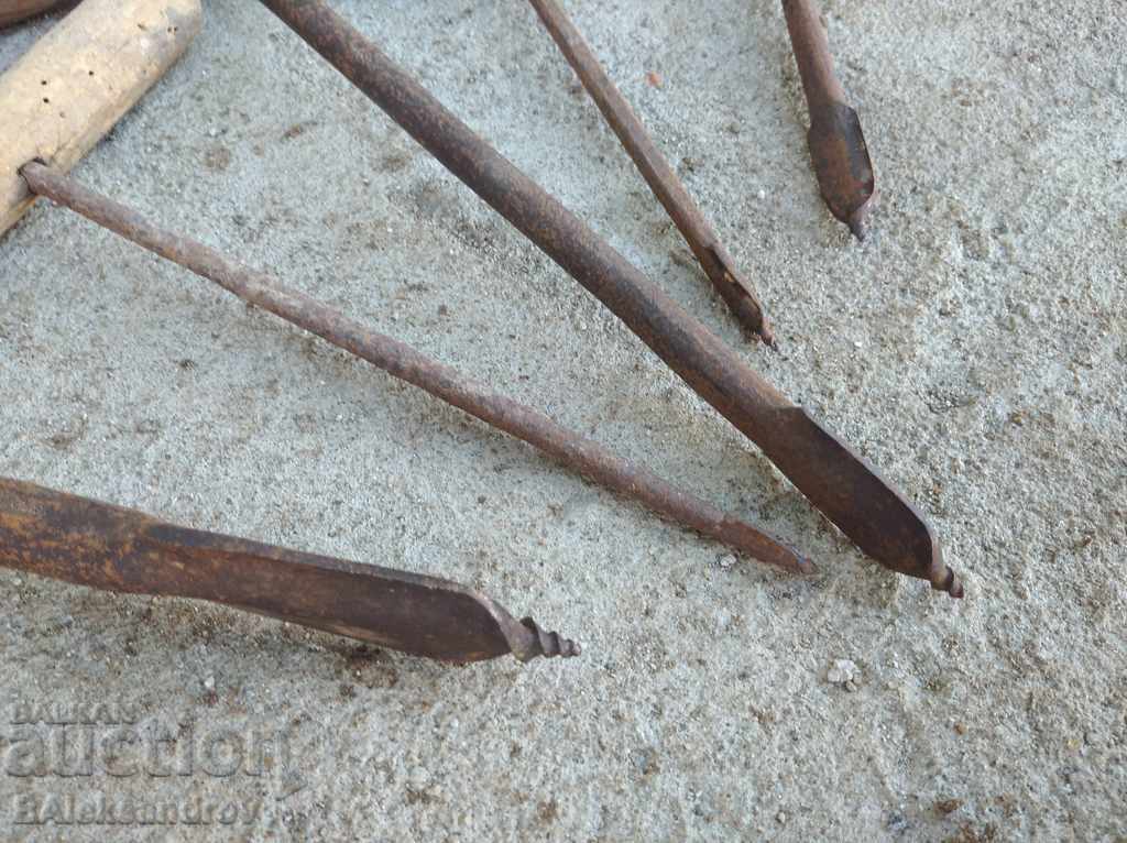 Auction Set of old hand drills Auction Set of old hand drills
