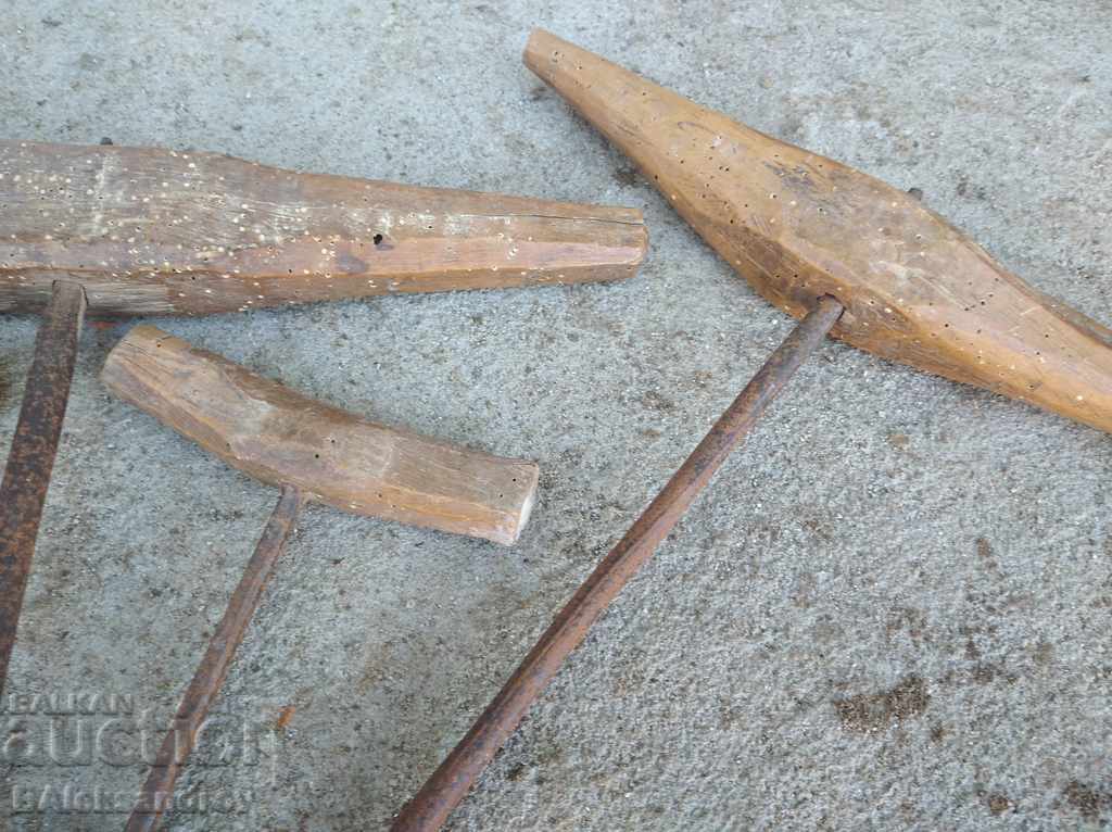 Set of old hand drills - 5 Set of old hand drills - 5
