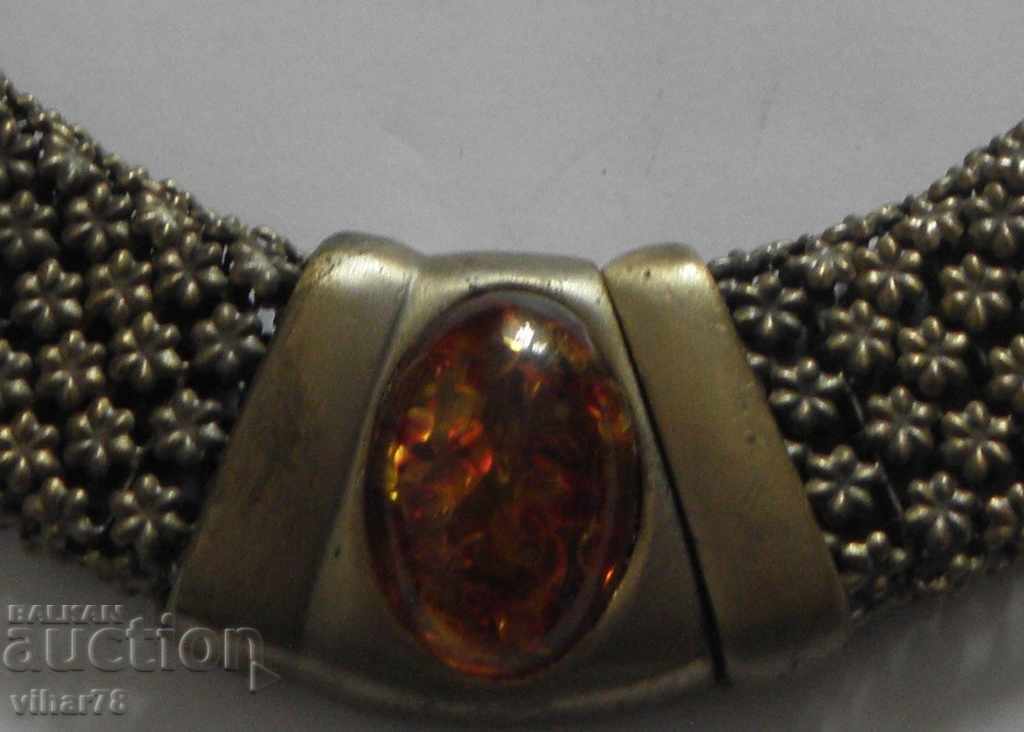 necklace with amber with price 59.99 BGN | € 30.67 necklace with amber with price 59.99 BGN | € 30.67