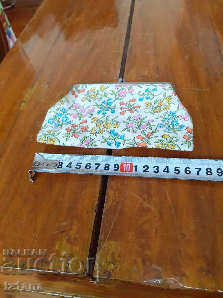 Auction Old wallet purse Auction Old wallet purse