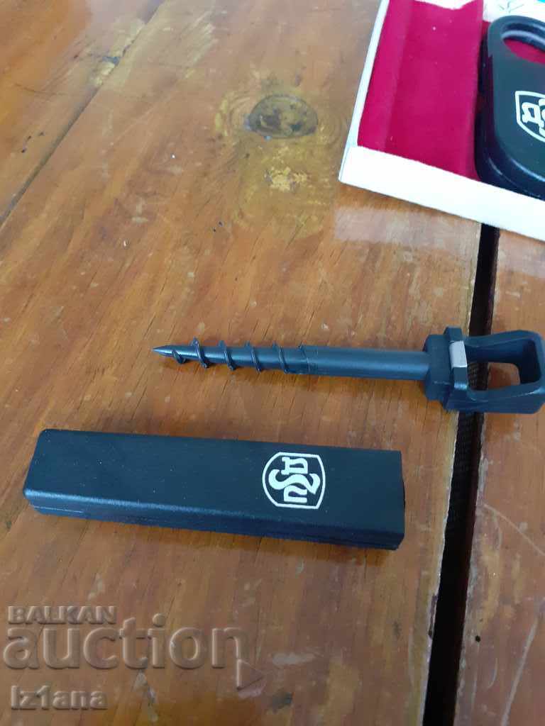 Delivery of Old souvenir, opener, DZI openers