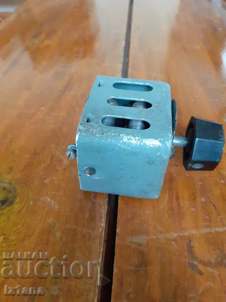 Old load resistance 70 Ohms with price 30.00 BGN | € 15.34 Old load resistance 70 Ohms with price 30.00 BGN | € 15.34