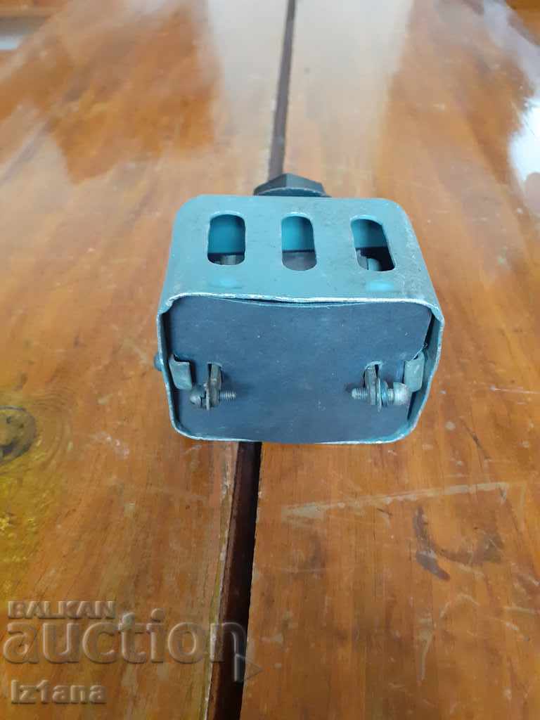 Auction Old load resistance 70 Ohms Auction Old load resistance 70 Ohms