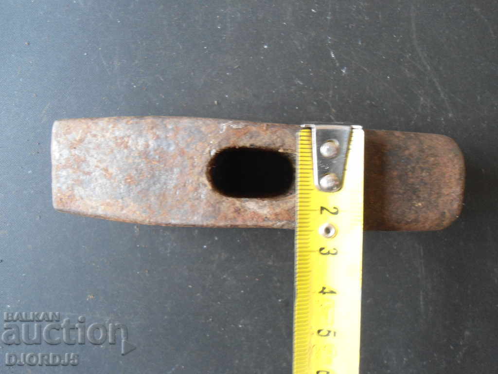 Παράδοση παλιό σφυρί Παράδοση παλιό σφυρί