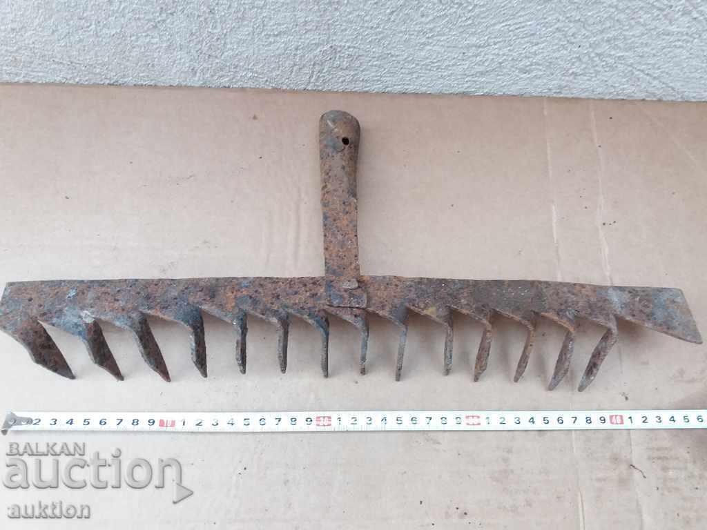 Auction OLD MASSIVE FORGED THREADER Auction OLD MASSIVE FORGED THREADER