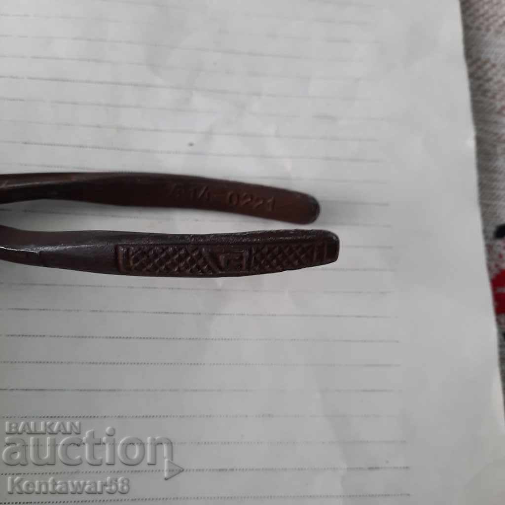 Sliding pliers. with price 4.00 BGN | € 2.05