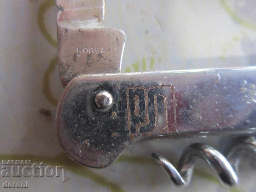 Delivery of Korean waiter knife opener corkscrew corkscrew
