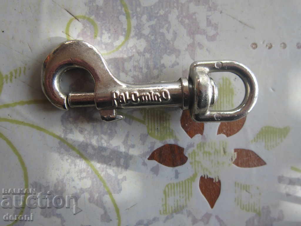 Delivery of Branded keychain Delivery of Branded keychain