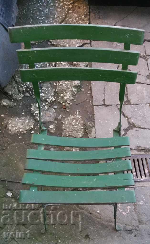 Πτυσσόμενη καρέκλα