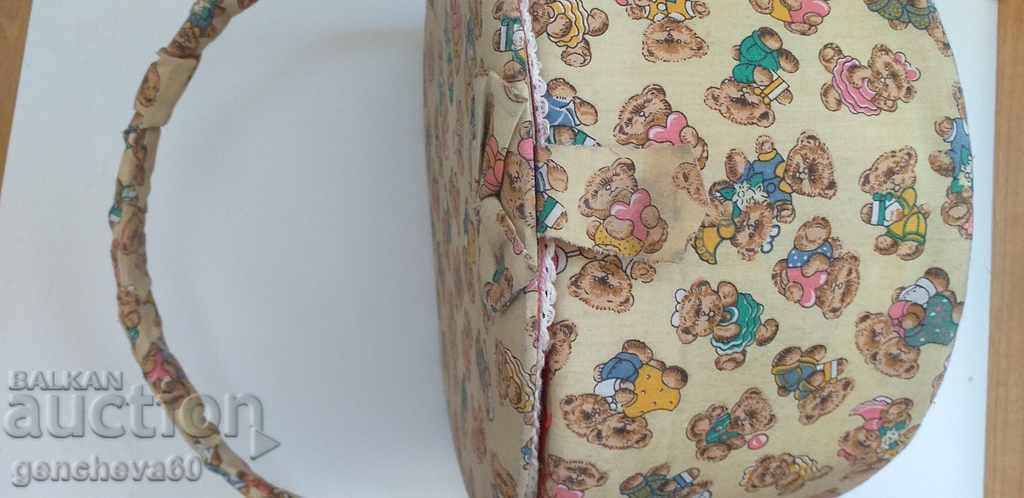 Livrarea Coș retro pentru diverse obiecte