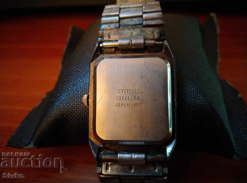 Delivery of GLORY watch Delivery of GLORY watch