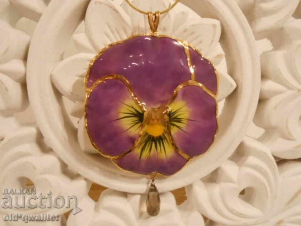 Designer pendant PANTONE with natural stone Silver, 24K Gold - 7 Designer pendant PANTONE with natural stone Silver, 24K Gold - 7