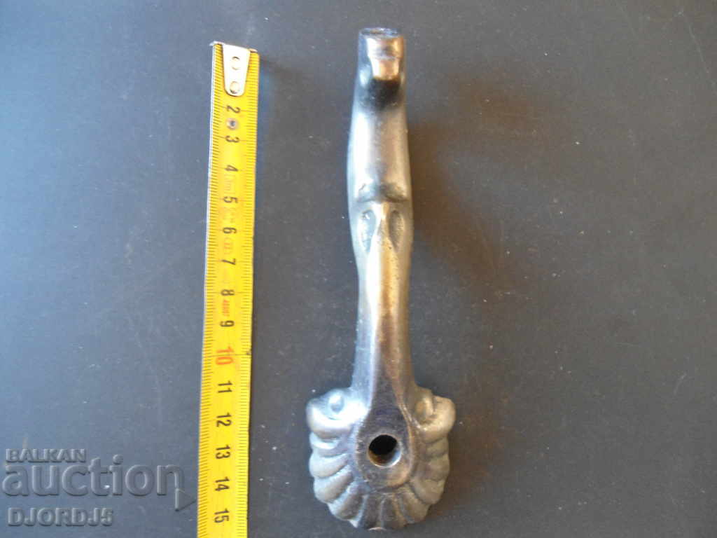 Auction  Old metal handle