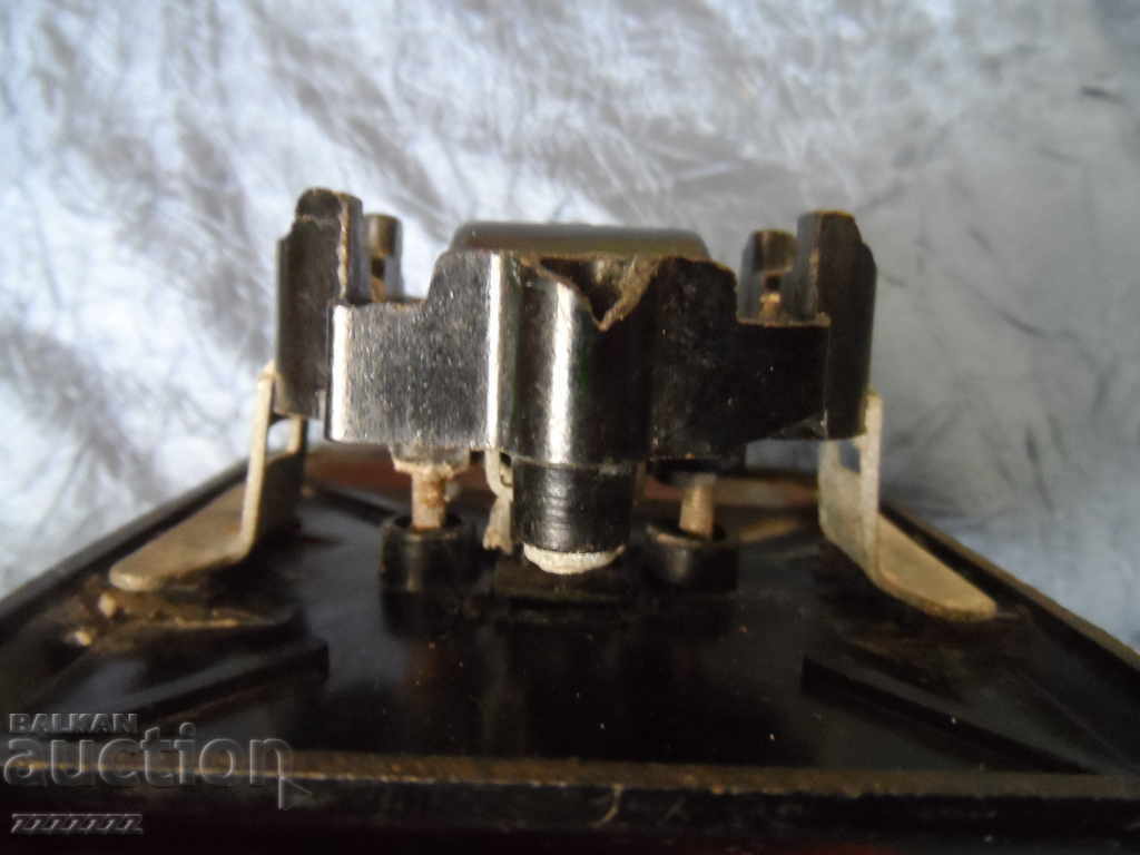 Auction  old contact