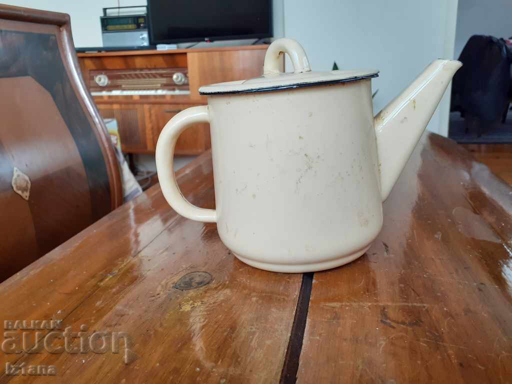 Auction  Old enamel teapot