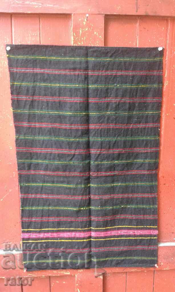 Αυθεντική υφαντή ποδιά με κέντημα, κοστούμι